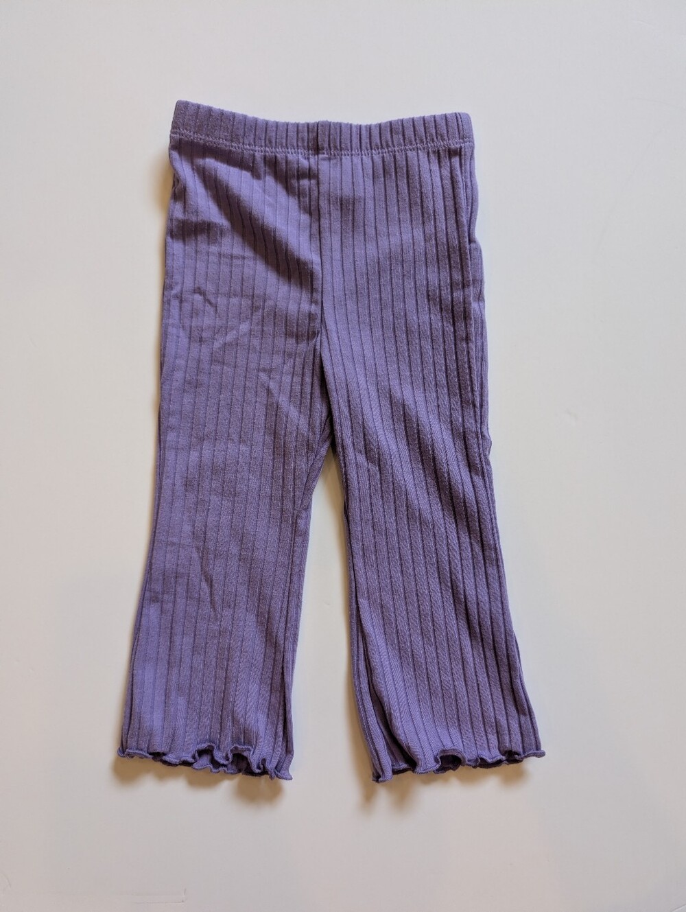2/$10 ❤️ Joe Fresh Ribbed Purple Flare Leggings